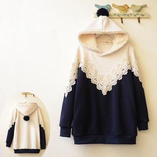 Long-sleeve Hooded Pullover