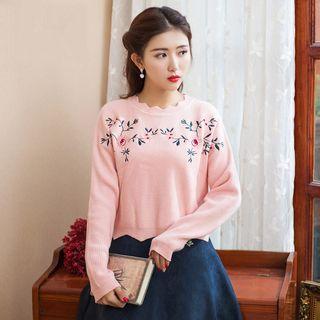 Scalloped Trim Embroidery Rib Sweater