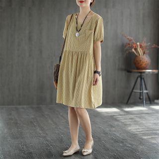Plaid Short-sleeve A-line Linen Dress