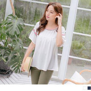 Embroidered Short-sleeve Round Neck Top