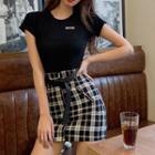 Short-sleeve T-shirt / High-waist Plaid Skirt