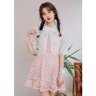 Stand-collar Lace Bolero With Ribbon Brooch