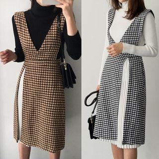 Mock Neck Knit Top / Checked V-neck Tank Dress