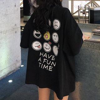 Elbow-sleeve Smile Face Print T-shirt