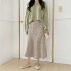 Plain Knit Top / Leopard Print Midi A-line Skirt