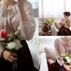 Lace-collar Tie-front Top