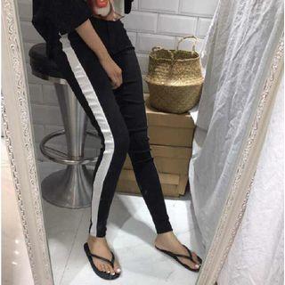 Color Block Skinny Pants