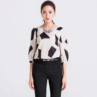 Patterned 3/4-sleeve Chiffon Top