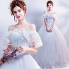 Off-shoulder Ruffled Ball Gown Wedding Dress