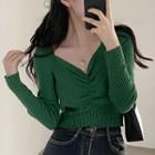 Long-sleeve Sweetheart Neckline Ruched Crop Top