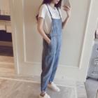 Set: Plain Short-sleeve T-shirt + Cropped Denim Jumper Pants