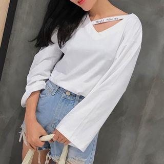Lettering Long-sleeve V-neck T-shirt