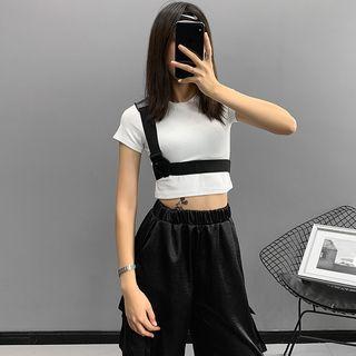 Buckled-accent Crop T-shirt
