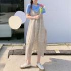 Plain Short-sleeve T-shirt / Floral Print Midi Pinafore Dress