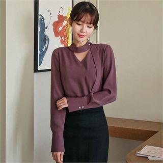 Mock-neck Cutaway-front Top