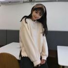 Side-slit Ruffle Trim Sweatshirt