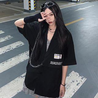 Short-sleeve Lettering Chained Blazer