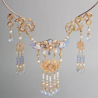 Faux Pearl Alloy Flower Pendant Necklace