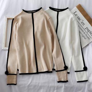 Contrasted Mock-neck Knit Top