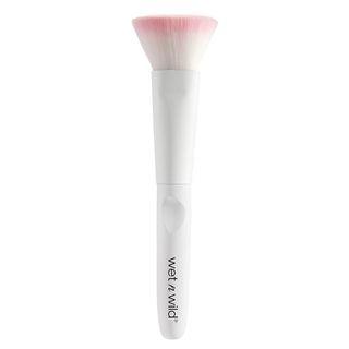 Wet N Wild - Flat Top Brush 1 Pc
