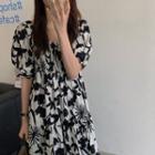 Short-sleeve Printed A-line Dress Pattern - One Size