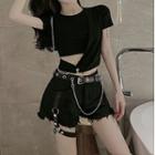 Cut Out Short-sleeve T-shirt / Rip Denim Shorts / Belt