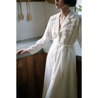 Long-sleeve Flower Detail Midi Collared Dress