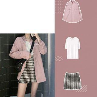 Shirt / Short-sleeve T-shirt / Plaid Mini Skirt / Set