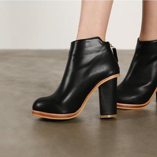 Chunky-heel Booties