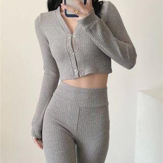 Cropped Cardigan / High Waist Leggings