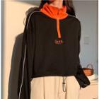 Contrast-color Mock-neck Sweatshirt