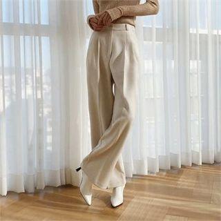 Pointy-toe Zip-back Booties