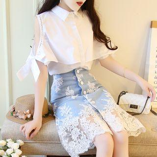 Set: Cold Shoulder Short-sleeve Blouse + Lace Panel Denim Skirt