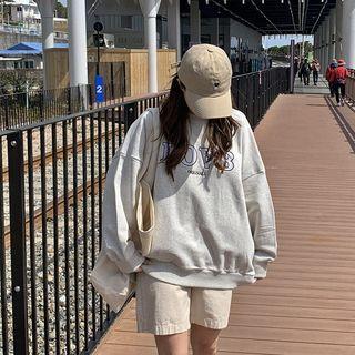 [lovb] Letter Patch Sweatshirt