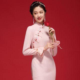 Traditional Chinese Long-sleeve Embroidered Midi Qipao Dress