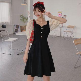 Mesh Puff-sleeved Dress