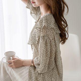 3/4-sleeve Frilled-detail Pattern Blouse