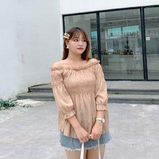 Elbow-sleeve Ruffled Smocked Blouse