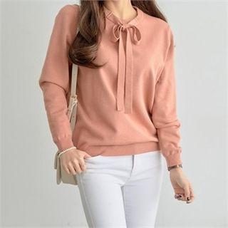 Tie-front Round-neck Knit Top