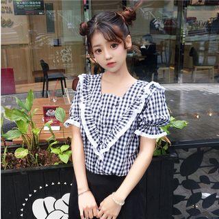 Gingham Short-sleeve Blouse / Wide Leg Shorts