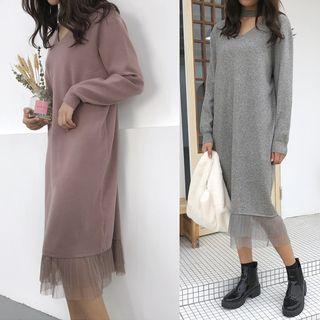 Lace Trim V-neck Knit Dress