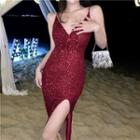 Sleeveless V-neck Glittered Slim-fit Dress