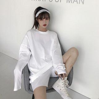 Plain Long-sleeve Loose-fit T-shirt / Shorts