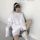 Plain Long-sleeve Loose-fit T-shirt / Shorts