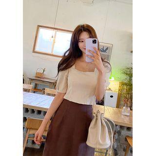 Square-neck Midriff Blouse