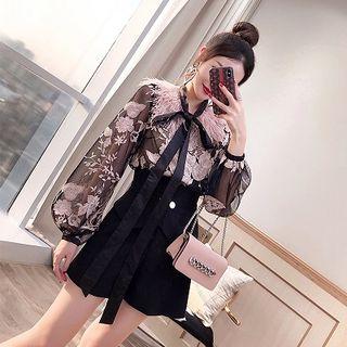 Set: Tie Neck Blouse + Shorts