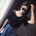 Short-sleeve Floral Embroidered T-shirt