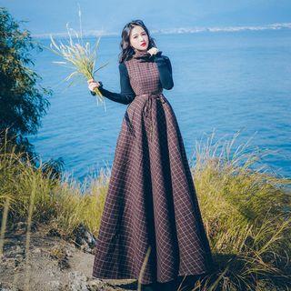 Set: Plain Knit Top + Sleeveless Plaid Maxi A-line Dress
