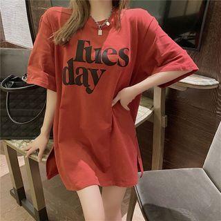 Side-slit Loose-fit Printed T-shirt