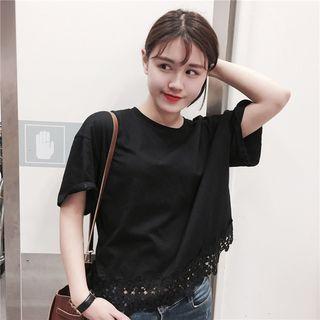 Crochet Hem Short Sleeve Cropped T-shirt